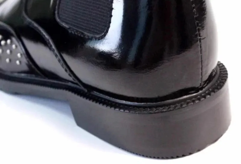 Classic Leather Chelsea Boots