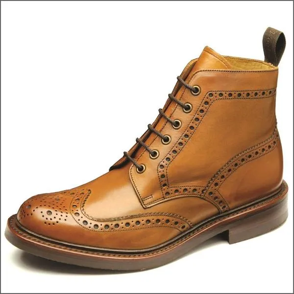 Loake Bedale Tan Brogue Boots@