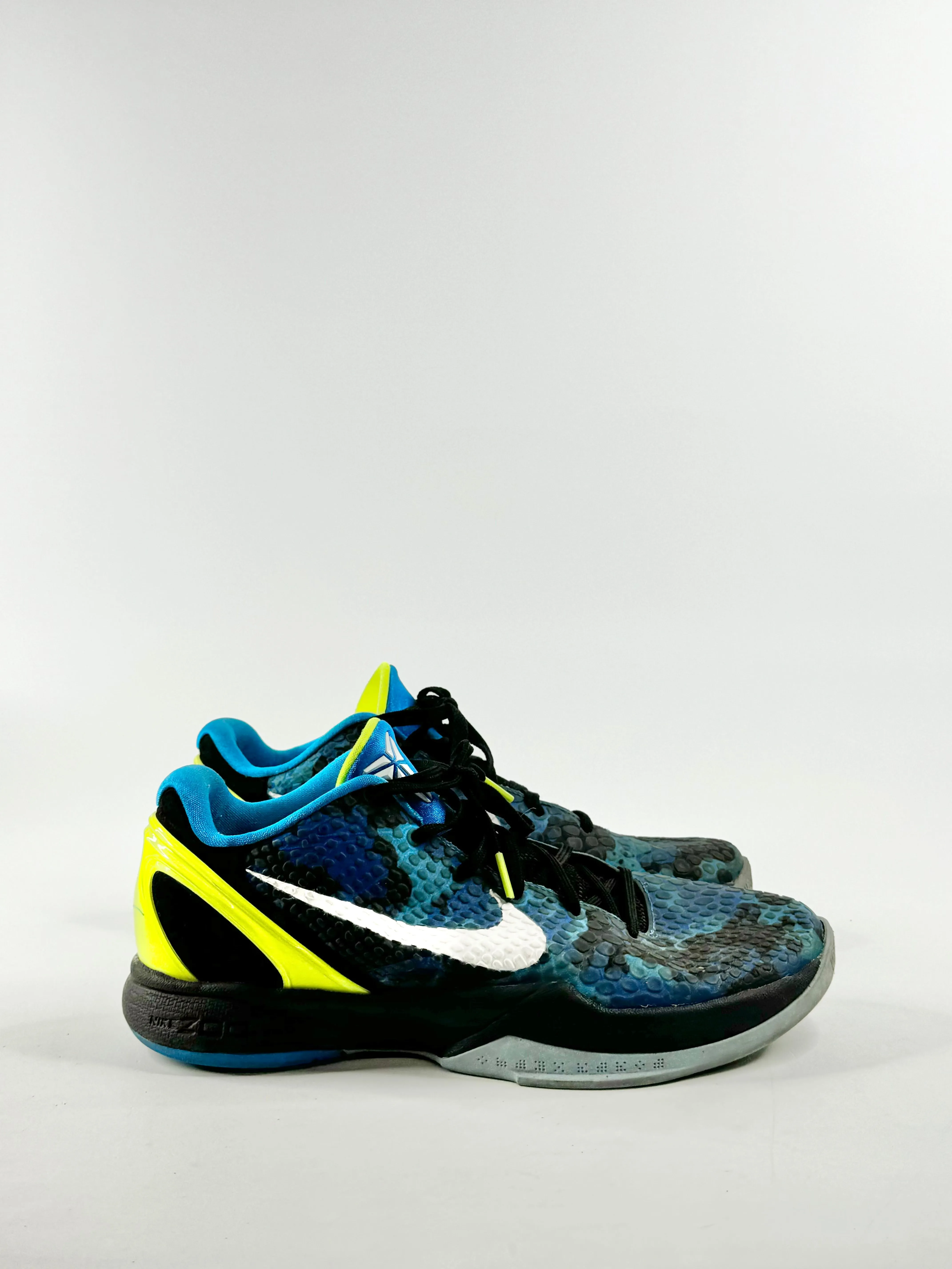 Nike 'Kobe 6 Blue Camo' Sneakers - EU44