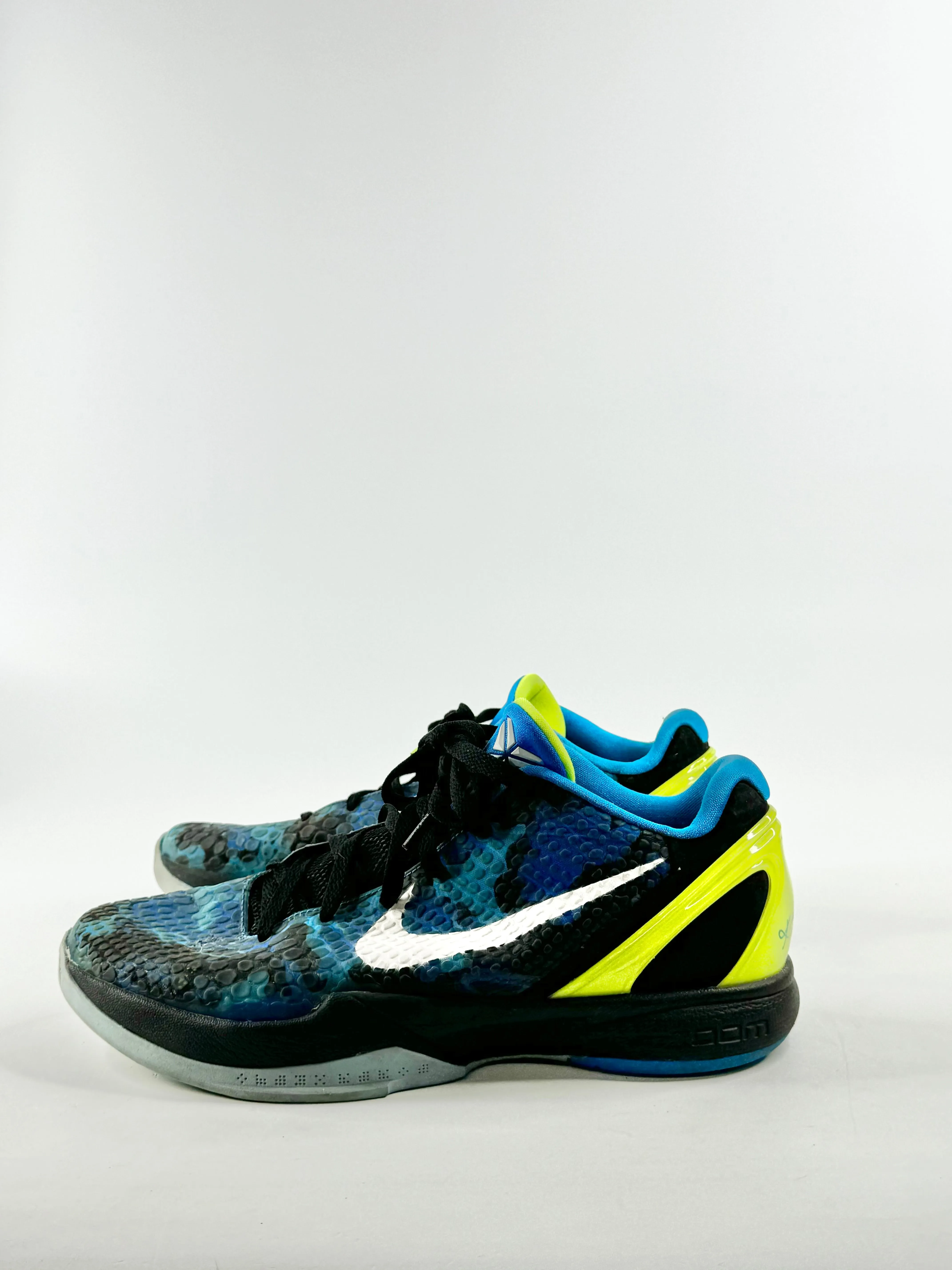 Nike 'Kobe 6 Blue Camo' Sneakers - EU44